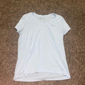 Under armor workout tee!